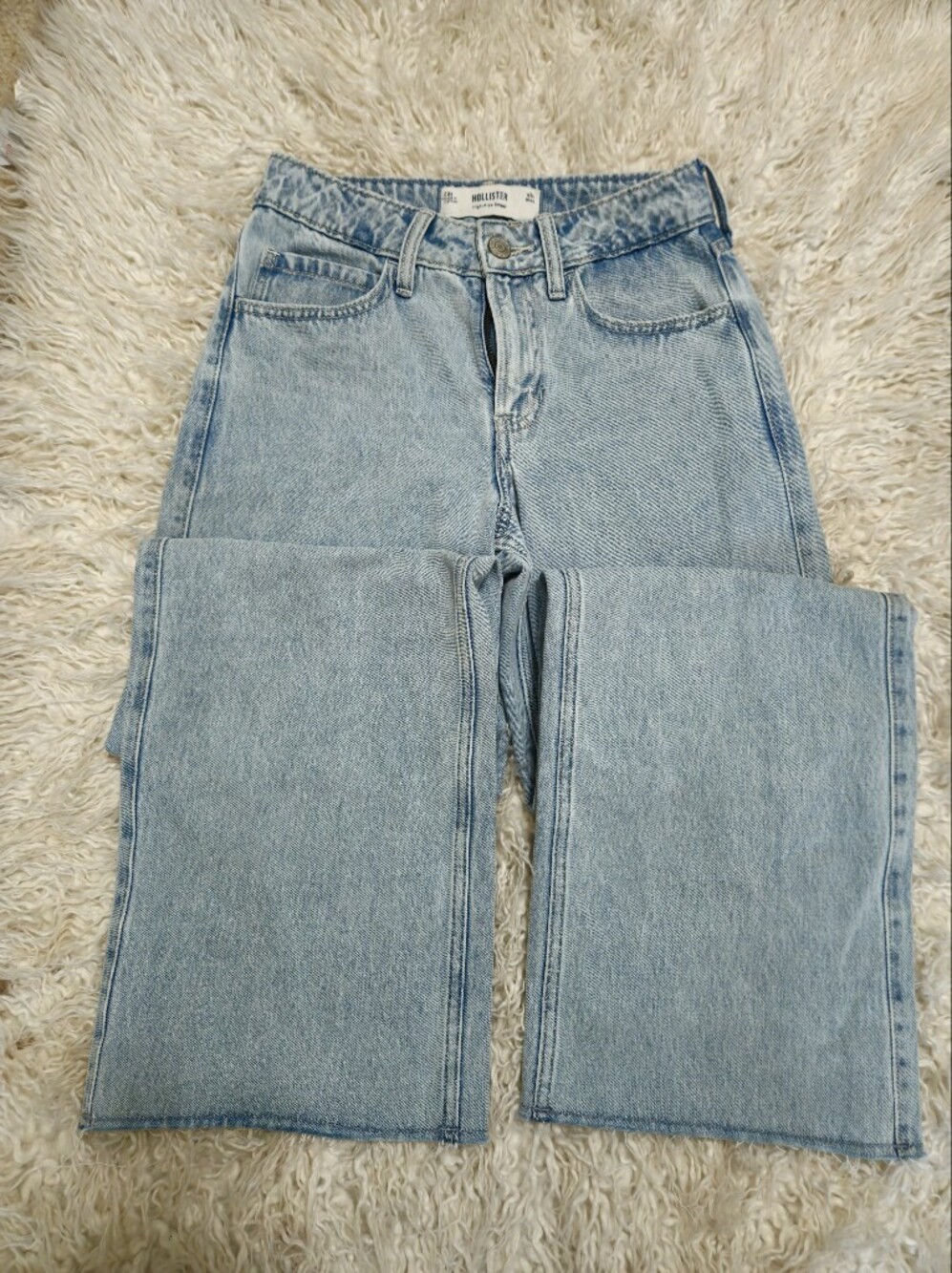 Hollister Light Wash Women's Jeans